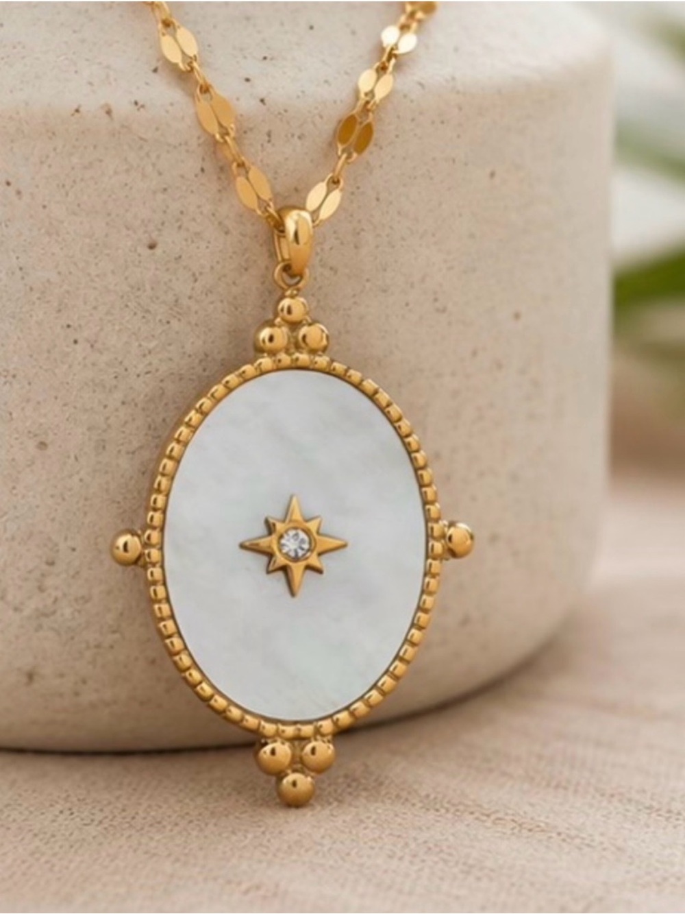 18K Plated White Mother-of-Pearl Star Pendant with Mirror Chain Necklace